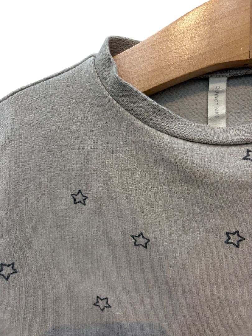 Beige Quincy Mae Star Sweatshirt – Size 12–18M