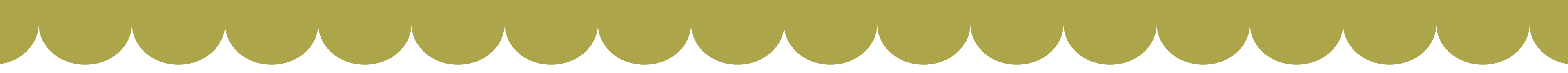 green scallop border