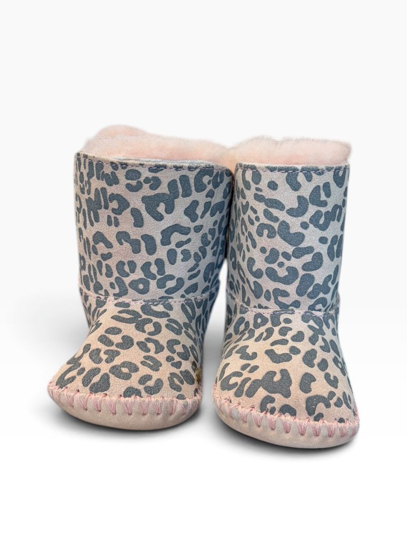 Pink UGG Leopard Uggs, 2-3C (Brand New in Box)